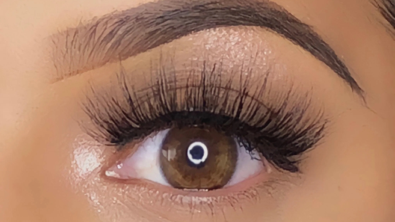 Enhance Your Lashes with the Best 3D Mink Lashes