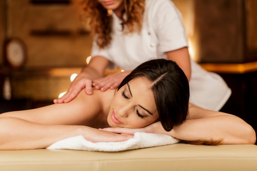 A Guide on Massage Benefits and 3 Best Places of UK for Massage